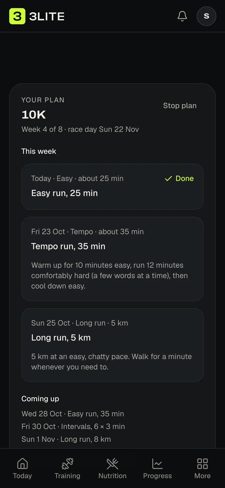 The 3Lite Running section with a 10K plan, this week's runs and personal bests, on a phone